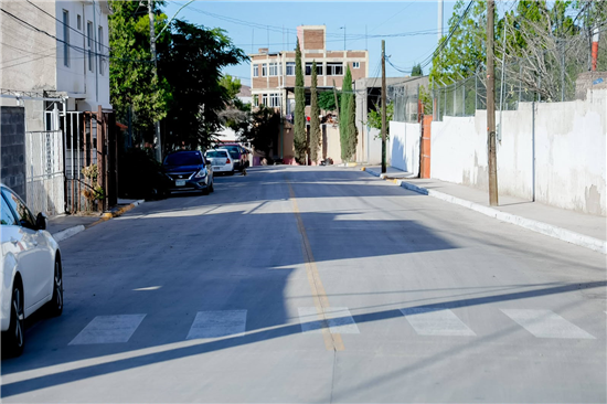 Pavimentan cuatro calles en colonia Palomar de Chihuahua con inversión de 5.7 millones - imagen 5