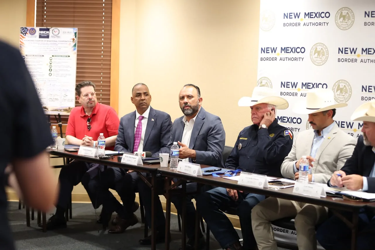 Ciudad Juárez impulsa alianza ganadera y corredores sanitarios para combatir gusano barrenador en cumbre binacional - imagen 1