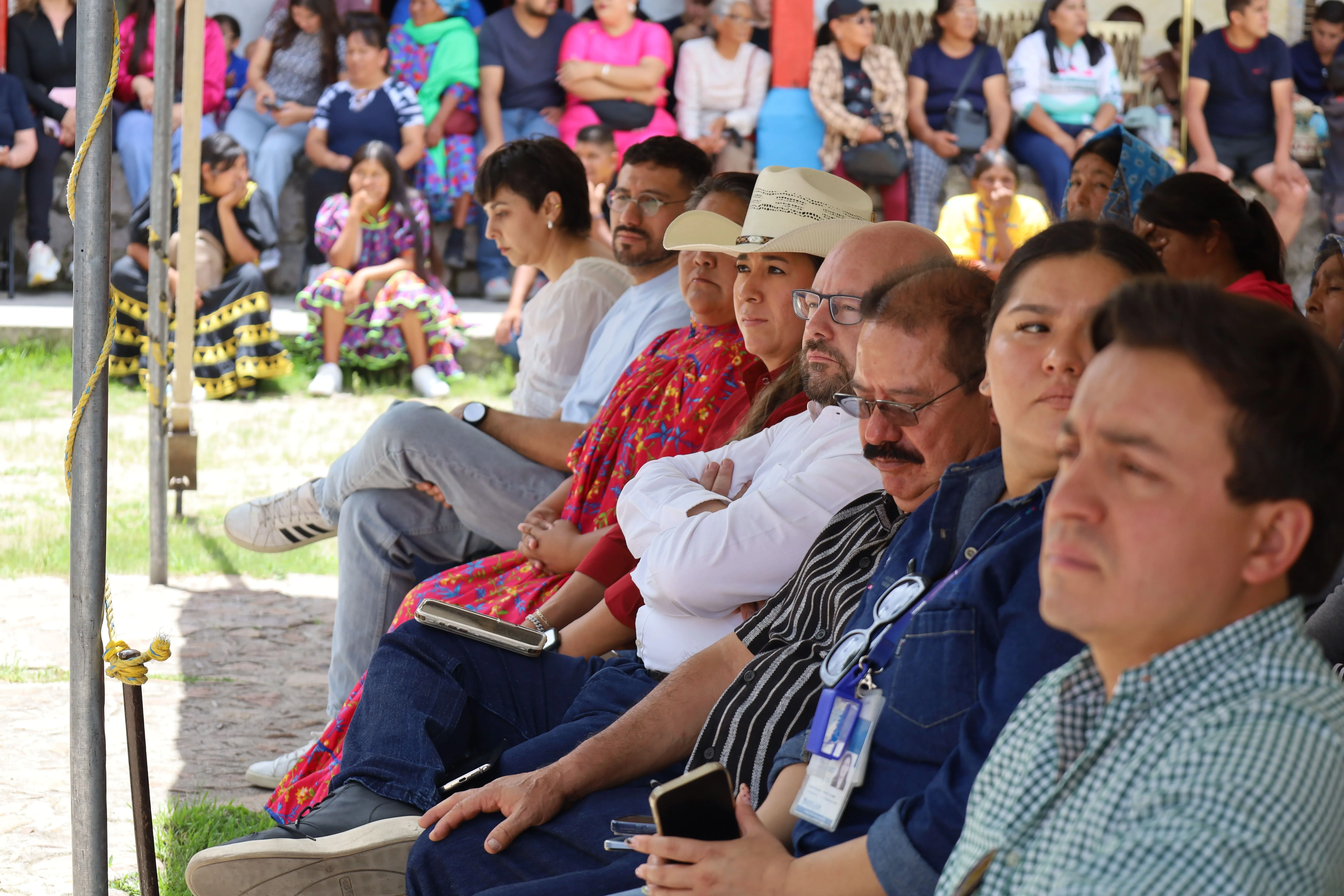 Premian a artesanos rarámuri en el 32 Concurso Regional de Arte Popular de la Sierra Tarahumara - imagen 3