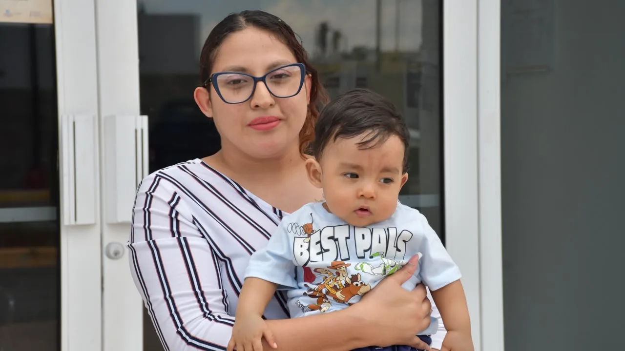 Liam, bebé de 10 meses, se recupera tras cirugía cardiovascular en Hospital Infantil de Ciudad Juárez - imagen 2