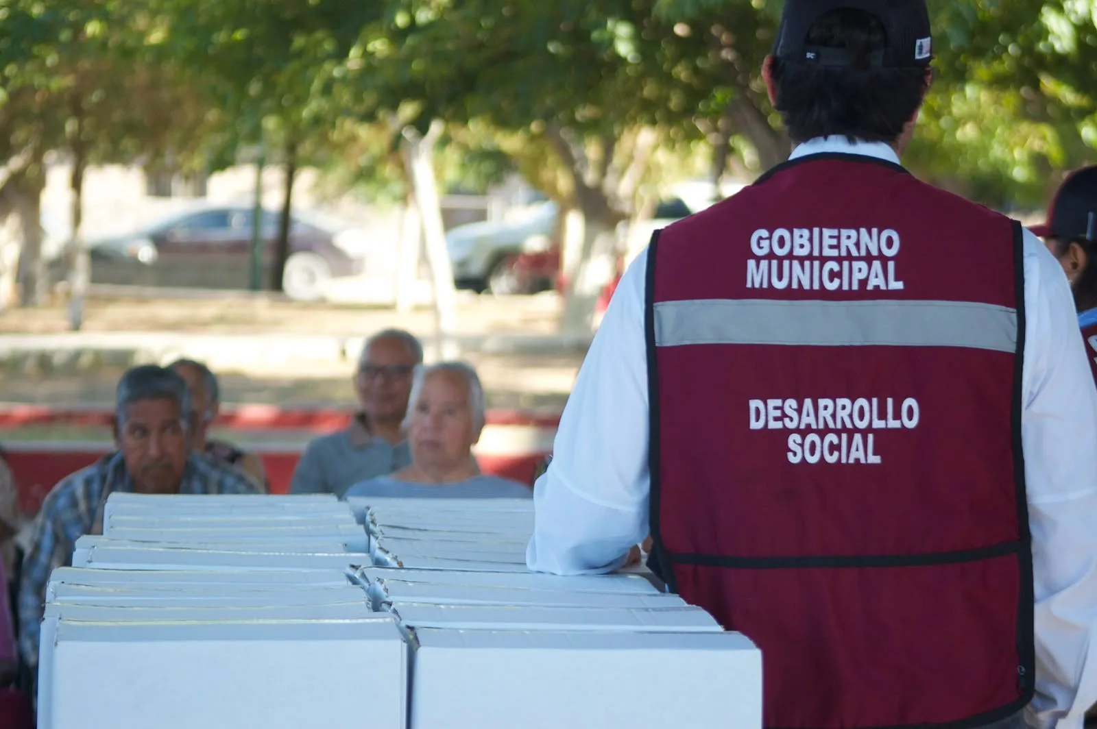 Desarrollo Social entrega apoyos alimenticios a mil familias rurales del Valle de Juárez - imagen 2