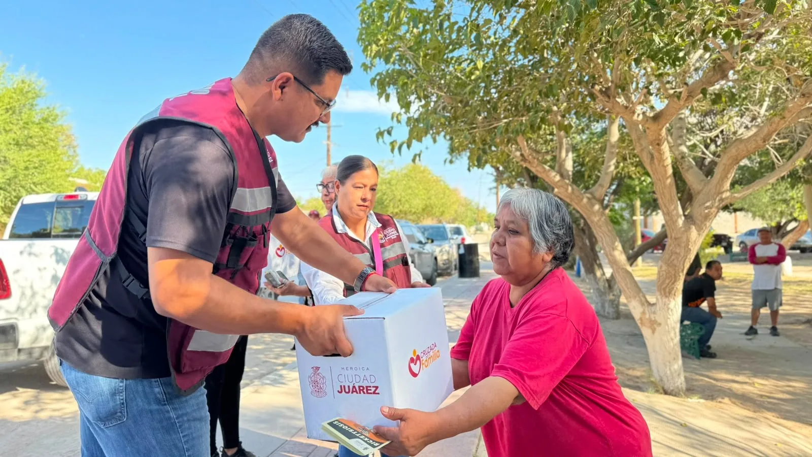 Desarrollo Social entrega apoyos alimenticios a mil familias rurales del Valle de Juárez - imagen 4