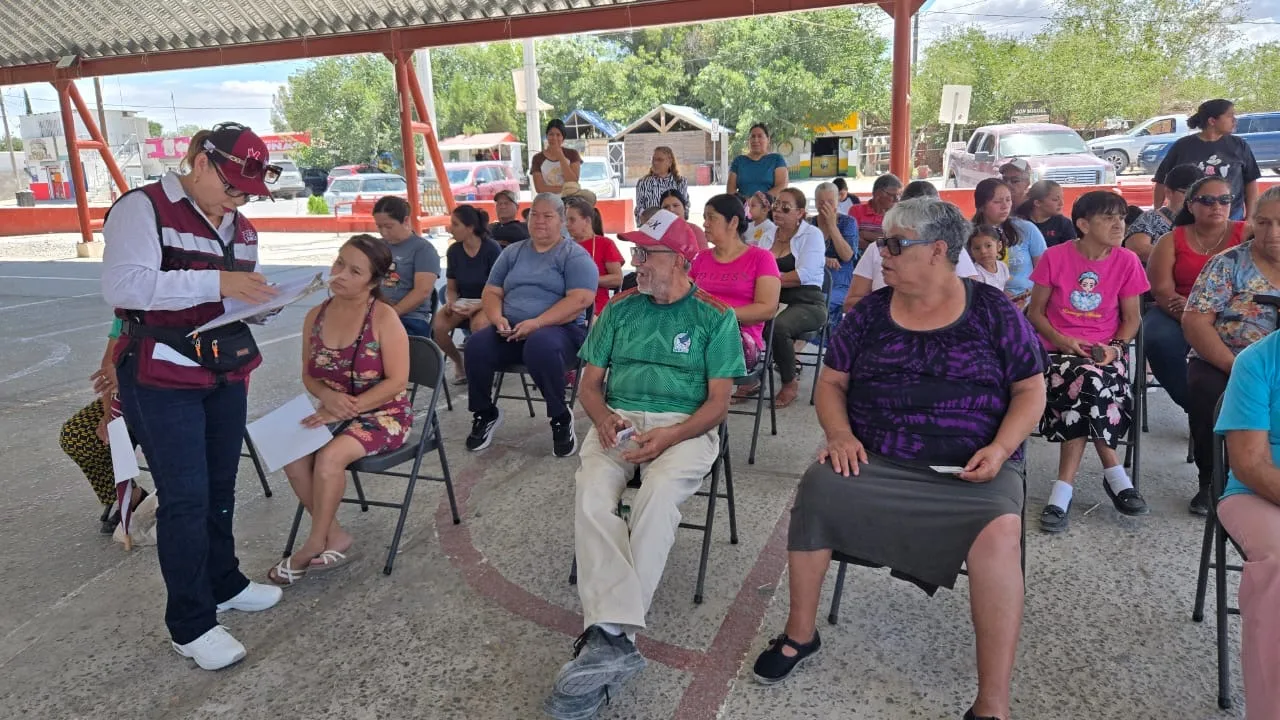 Programa Cruzada por tu Familia entrega apoyos alimentarios en Samalayuca - imagen 1