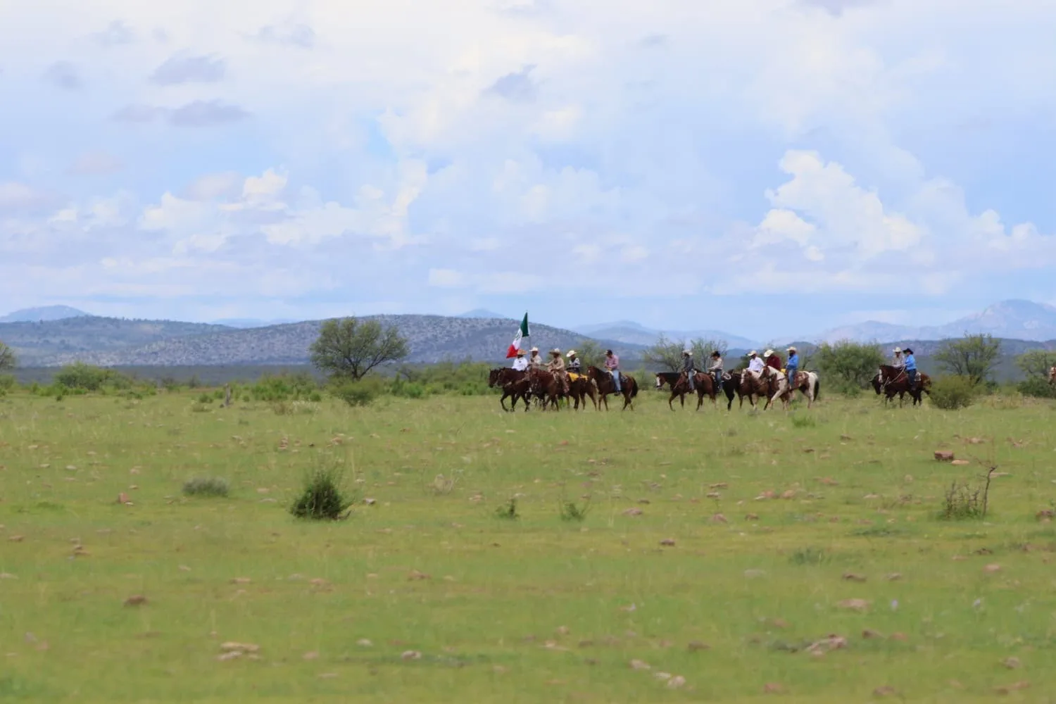Concluye la XXXI Cabalgata Villista en Hidalgo del Parral con más de 8,500 participantes - imagen 2