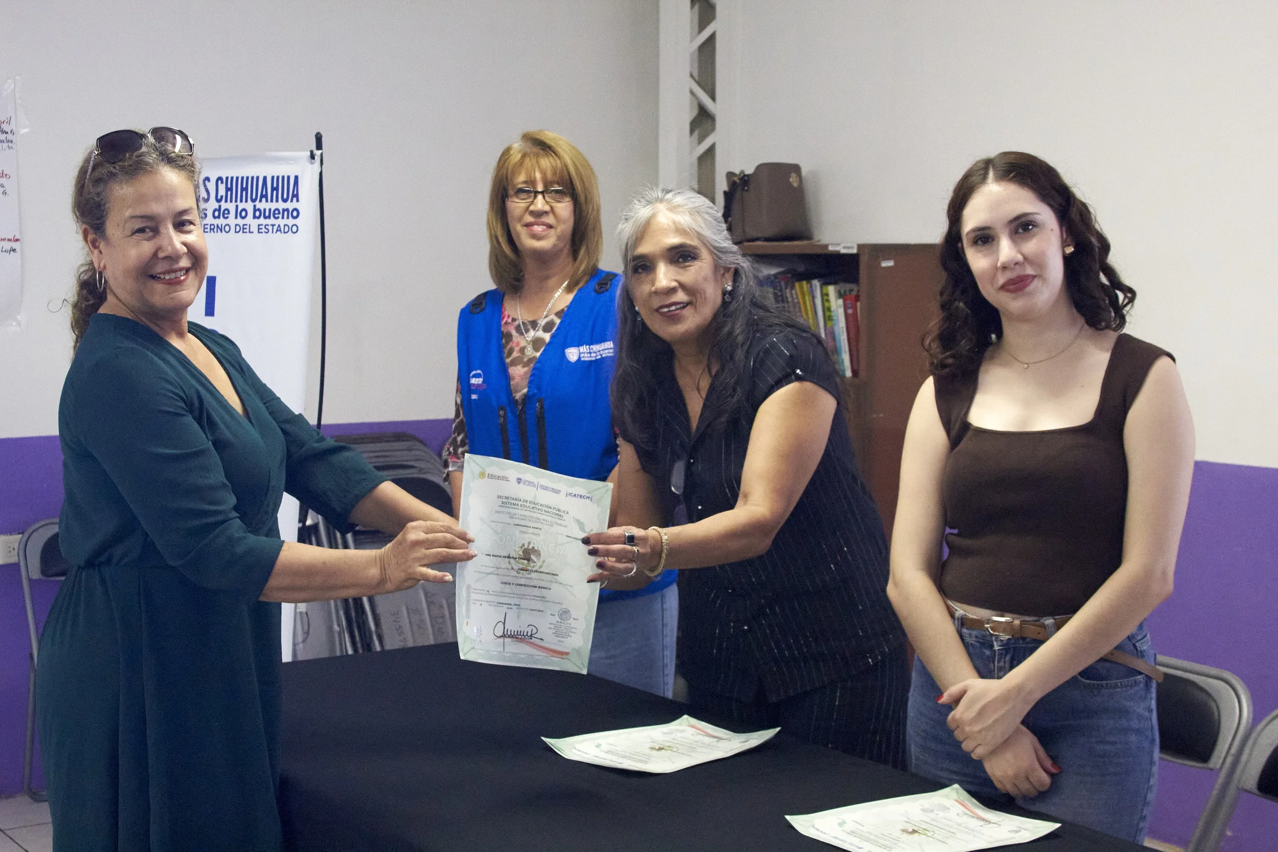 Finaliza curso de Corte y Confección en centro comunitario Nombre de Dios en Chihuahua - imagen 1