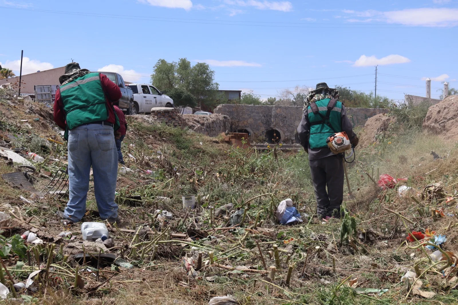 Continúan labores de limpieza en arroyo de Colinas de Juárez para prevenir riesgos por lluvias - imagen 4