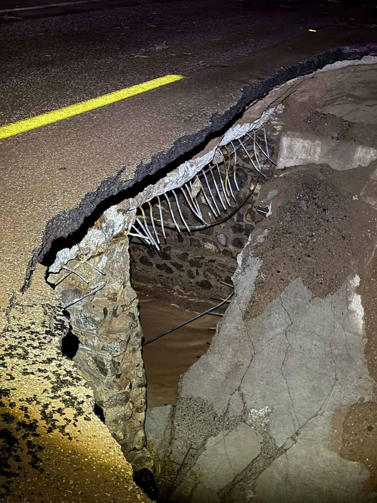 Protección Civil alerta por afectaciones en carreteras de Chihuahua tras lluvias intensas - imagen 2