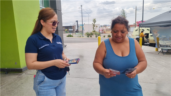 Unidad Móvil 'Siempre Acompañadas' ofrece atención contra violencia familiar en Vistas del Norte, Chihuahua - imagen 4