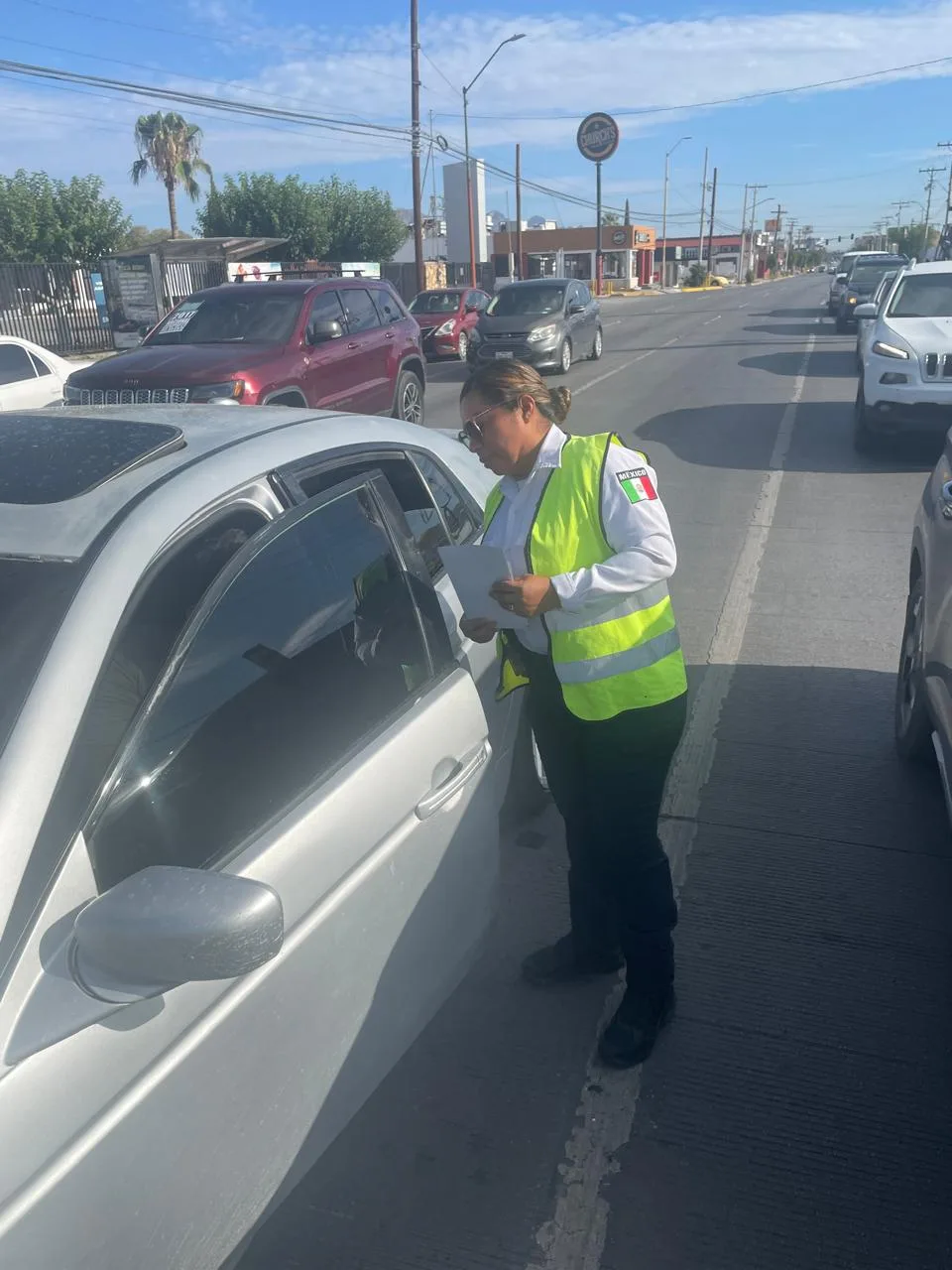 Autoridades de Juárez intensifican campaña contra el uso del celular al conducir - imagen 2