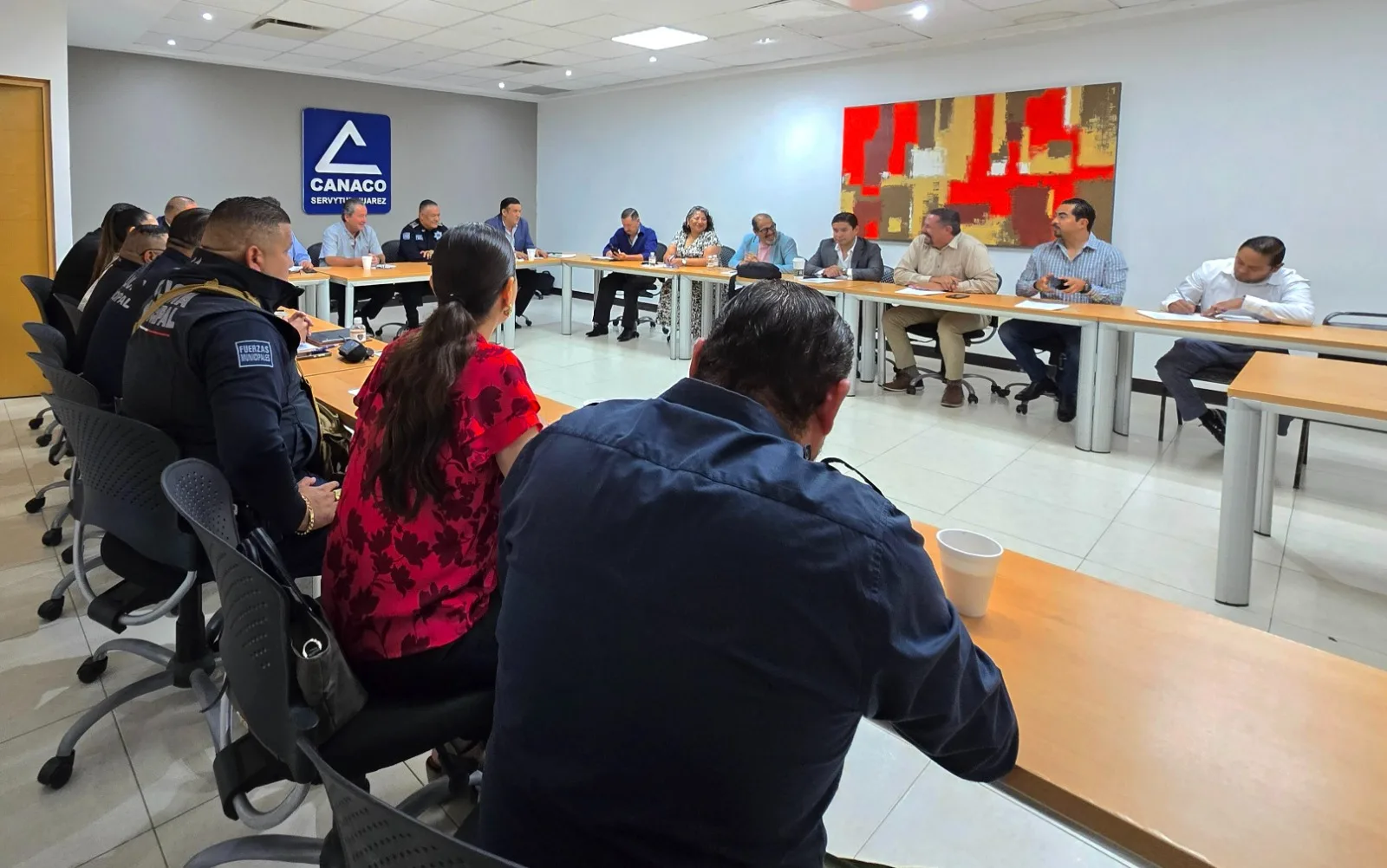 SSPM y corredores comerciales de Ciudad Juárez refuerzan coordinación para mejorar seguridad - imagen 4
