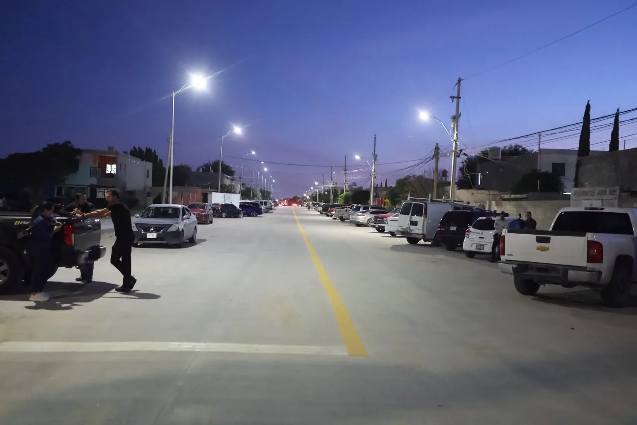 Invierten 13 millones en nueva calle Fernando Villalobos en Ciudad Juárez - imagen 7