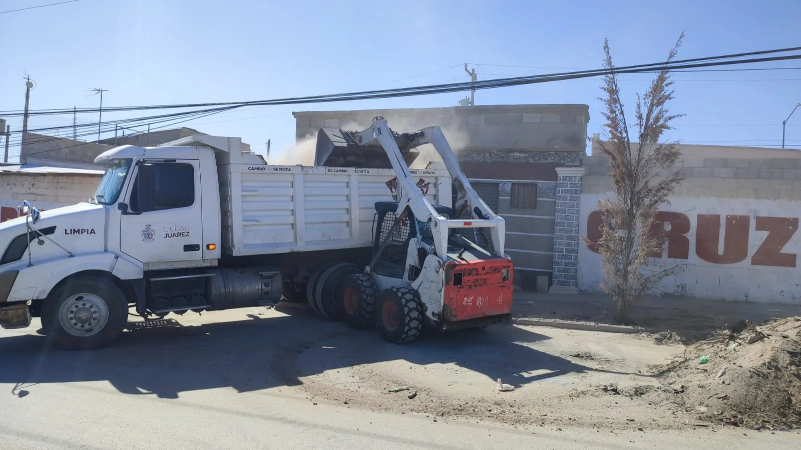 Operativo de limpieza y mantenimiento avanza en Riberas del Bravo y Lomas del Valle en Juárez - imagen 1