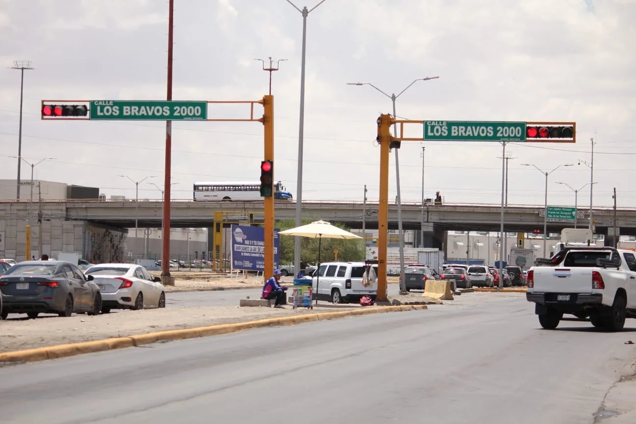Cierre parcial en avenida De las Torres por trabajos de drenaje este domingo en Torreón - imagen 1