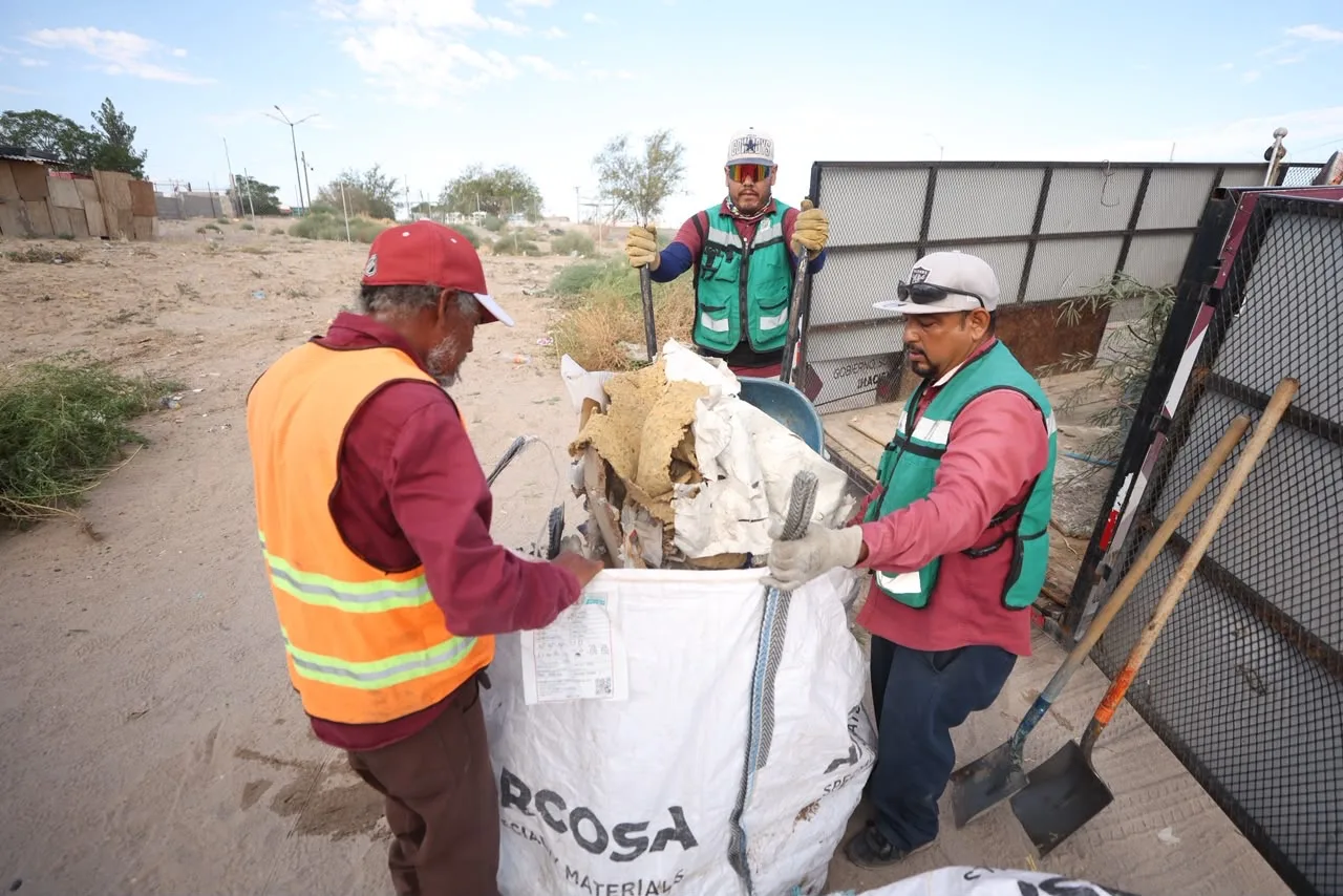 Arranca en Riberas del Bravo programa “Juárez Amanece Limpio” con participación ciudadana - imagen 9