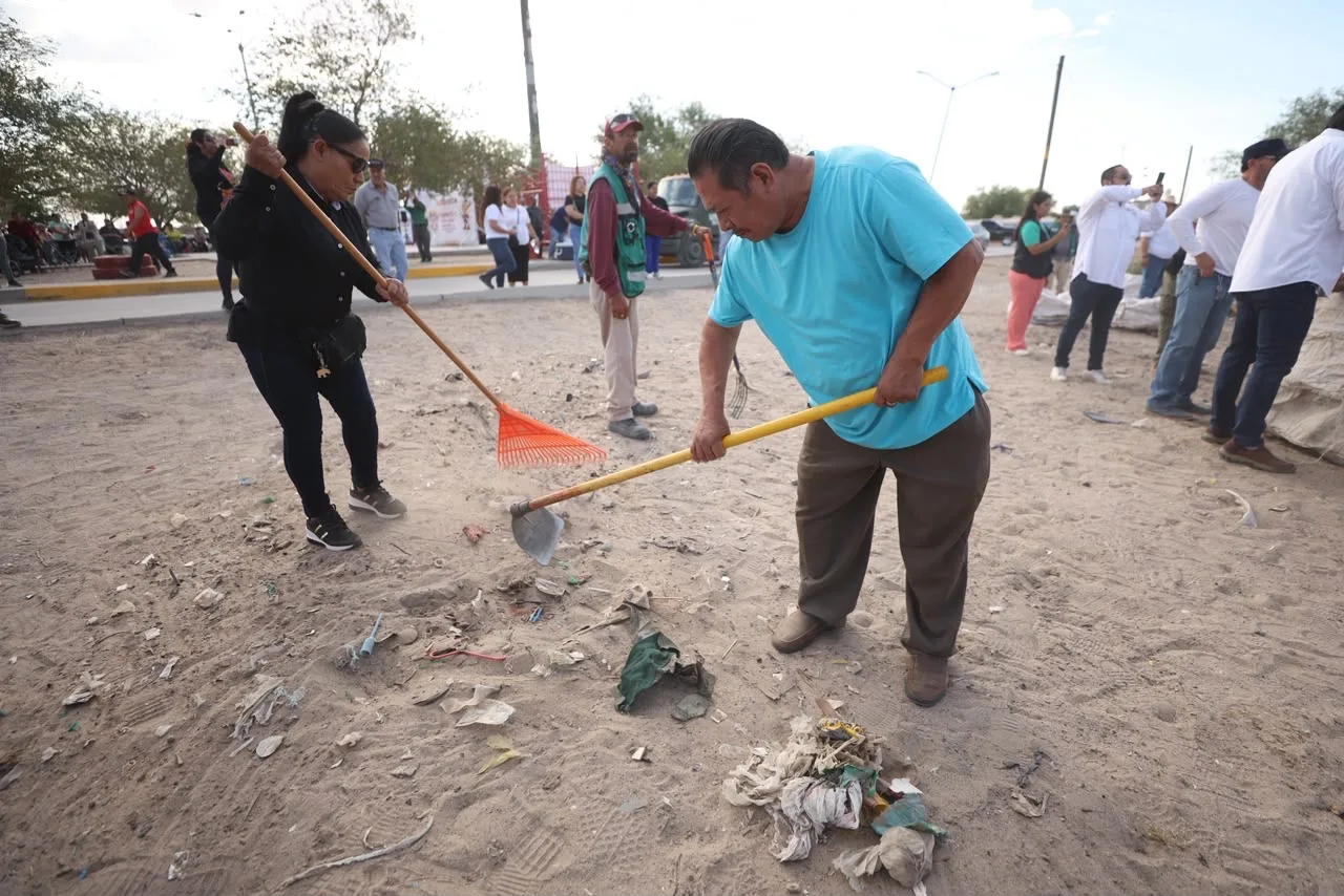 Arranca en Riberas del Bravo programa “Juárez Amanece Limpio” con participación ciudadana - imagen 15